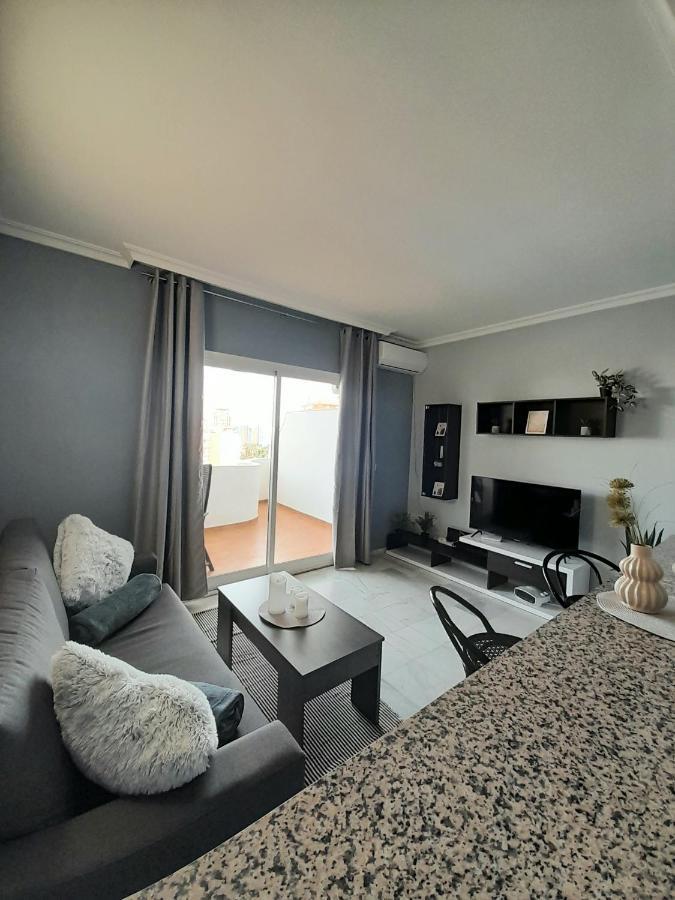 פואנגירולה Nice Apartment Near The Beach מראה חיצוני תמונה